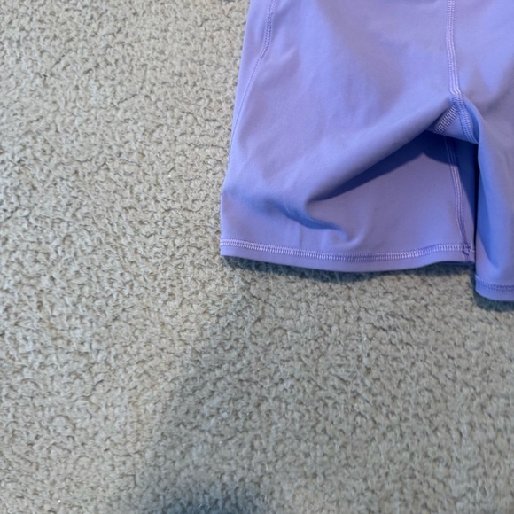 Vuori Studio Pocket Shorts 5” Ultra Violet Size XS VW390 - Picture 7 of 12